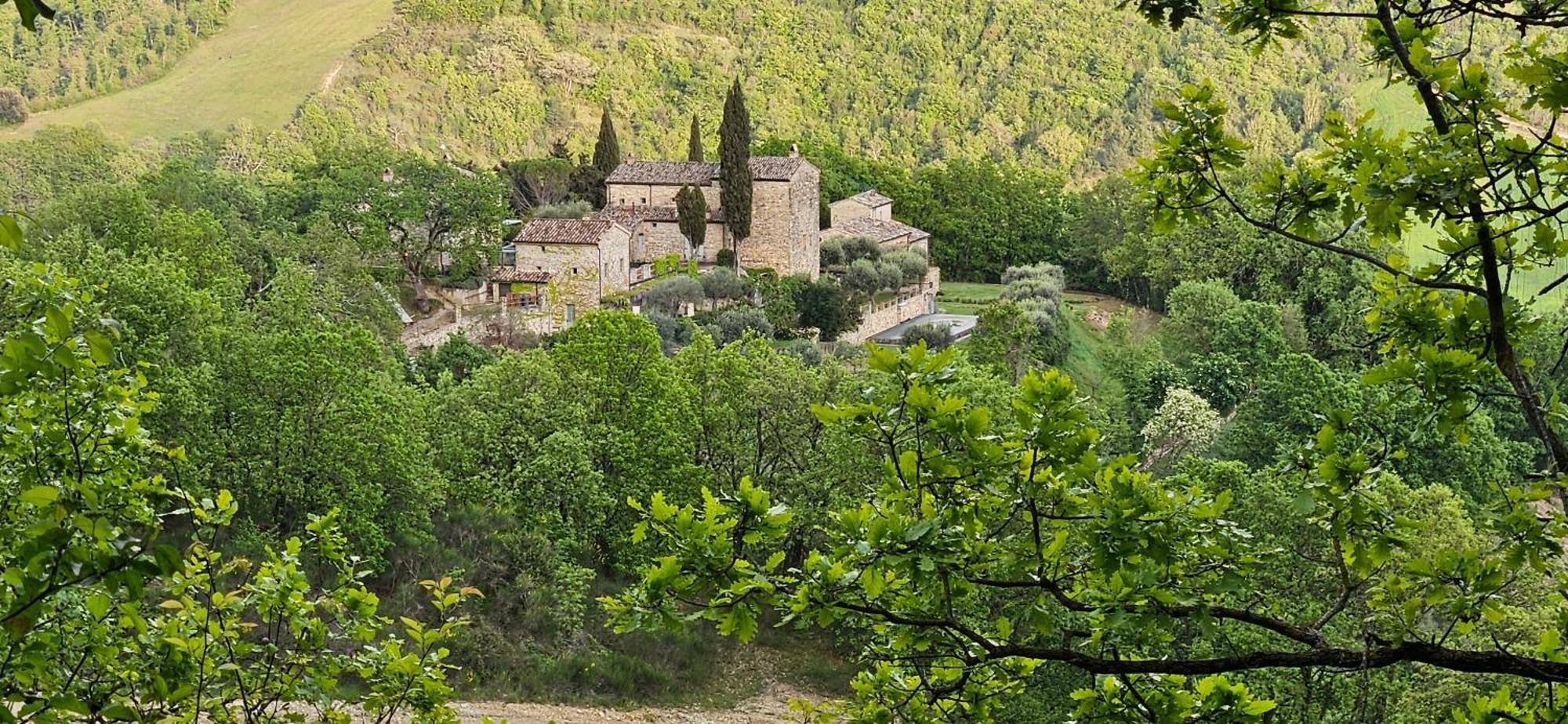 Bed and Breakfast Borgo Cardaneto à Montone  Extérieur photo